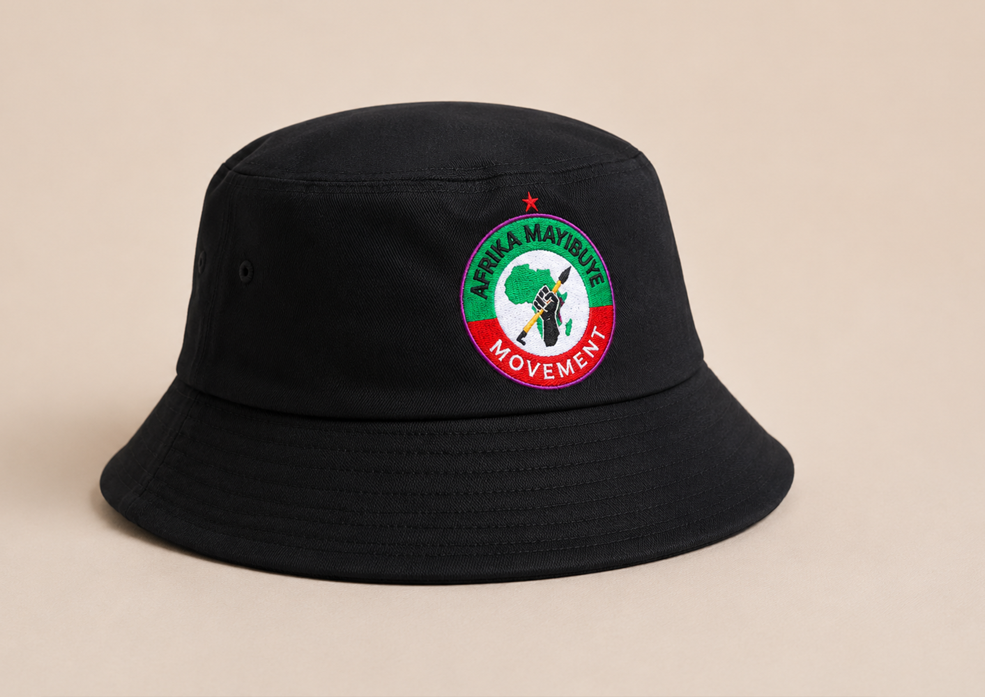 BLACK BUCKET HAT